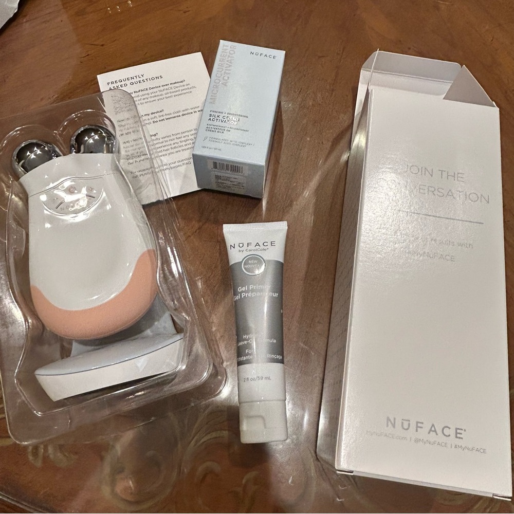 Nuface Trinity - Facial Toning Kit